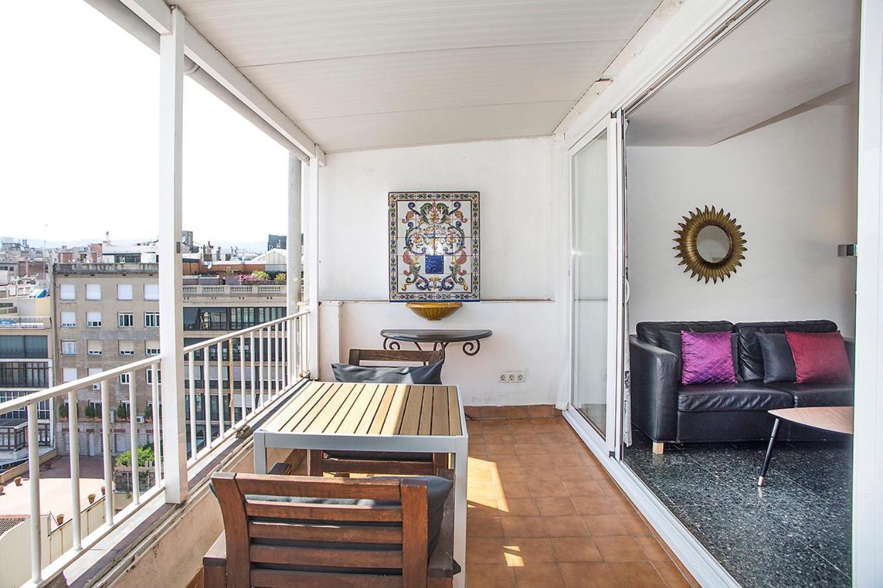 The Gran Via Penthouse Apartment Barcelona Bagian luar foto