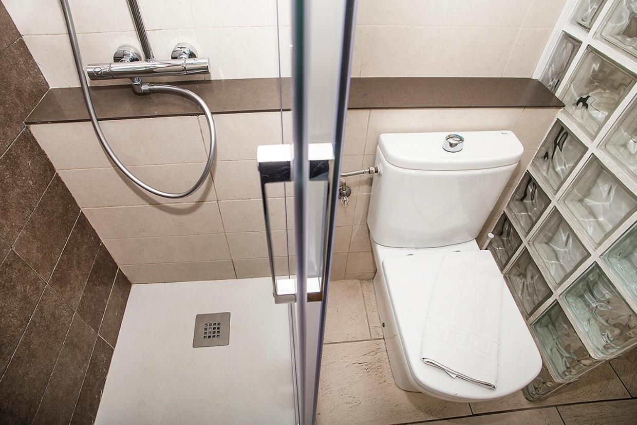 The Gran Via Penthouse Apartment Barcelona Bagian luar foto