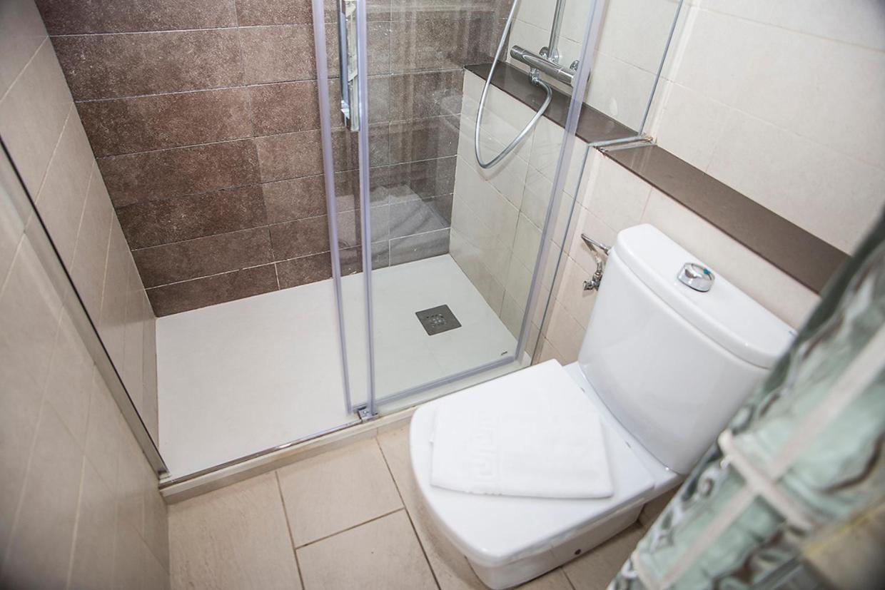 The Gran Via Penthouse Apartment Barcelona Bagian luar foto