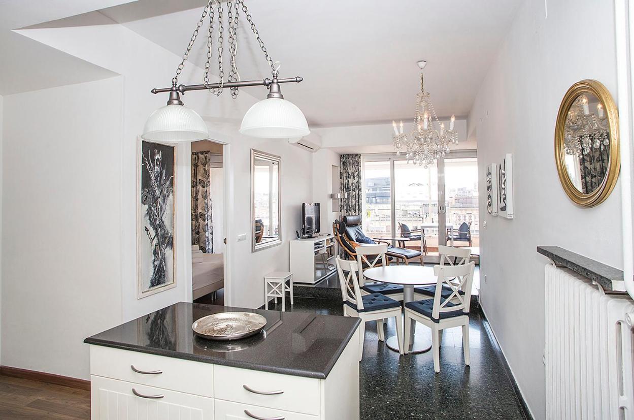 The Gran Via Penthouse Apartment Barcelona Bagian luar foto