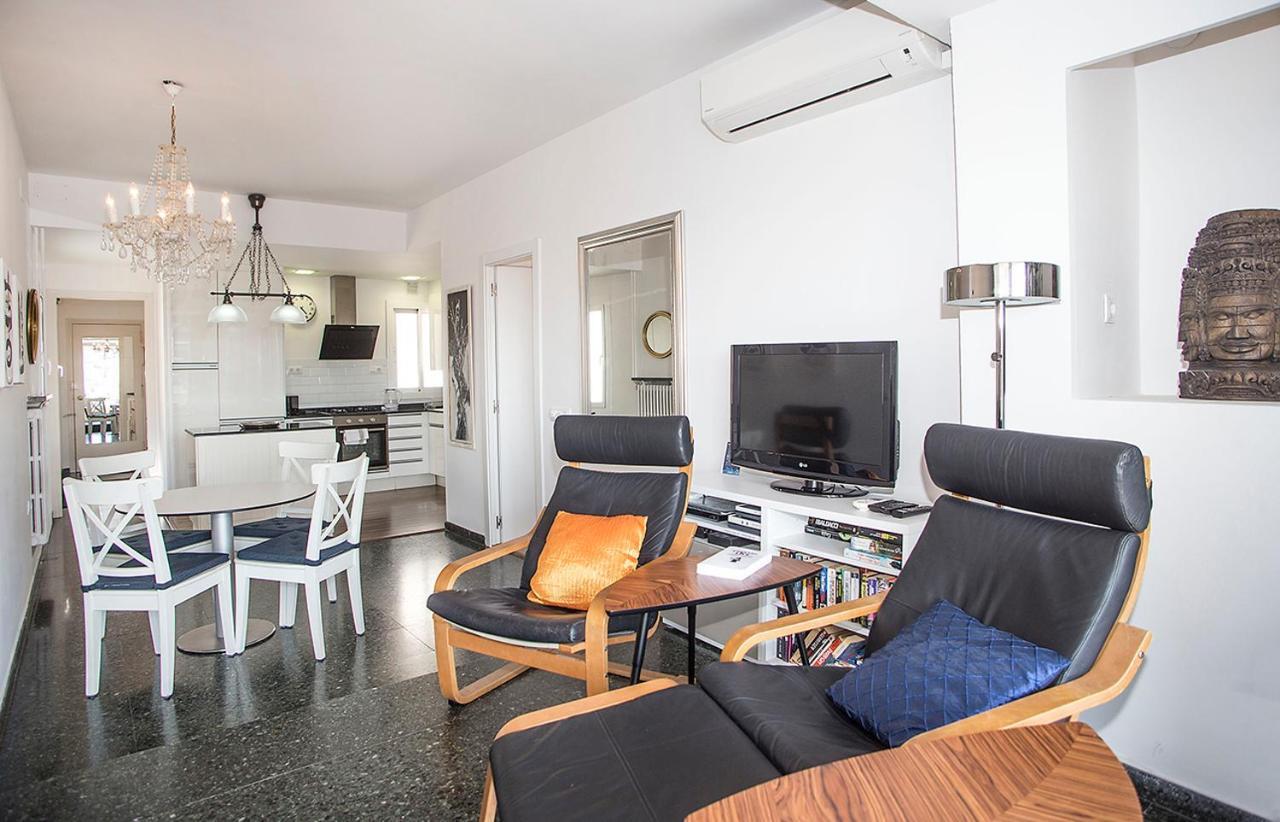 The Gran Via Penthouse Apartment Barcelona Bagian luar foto