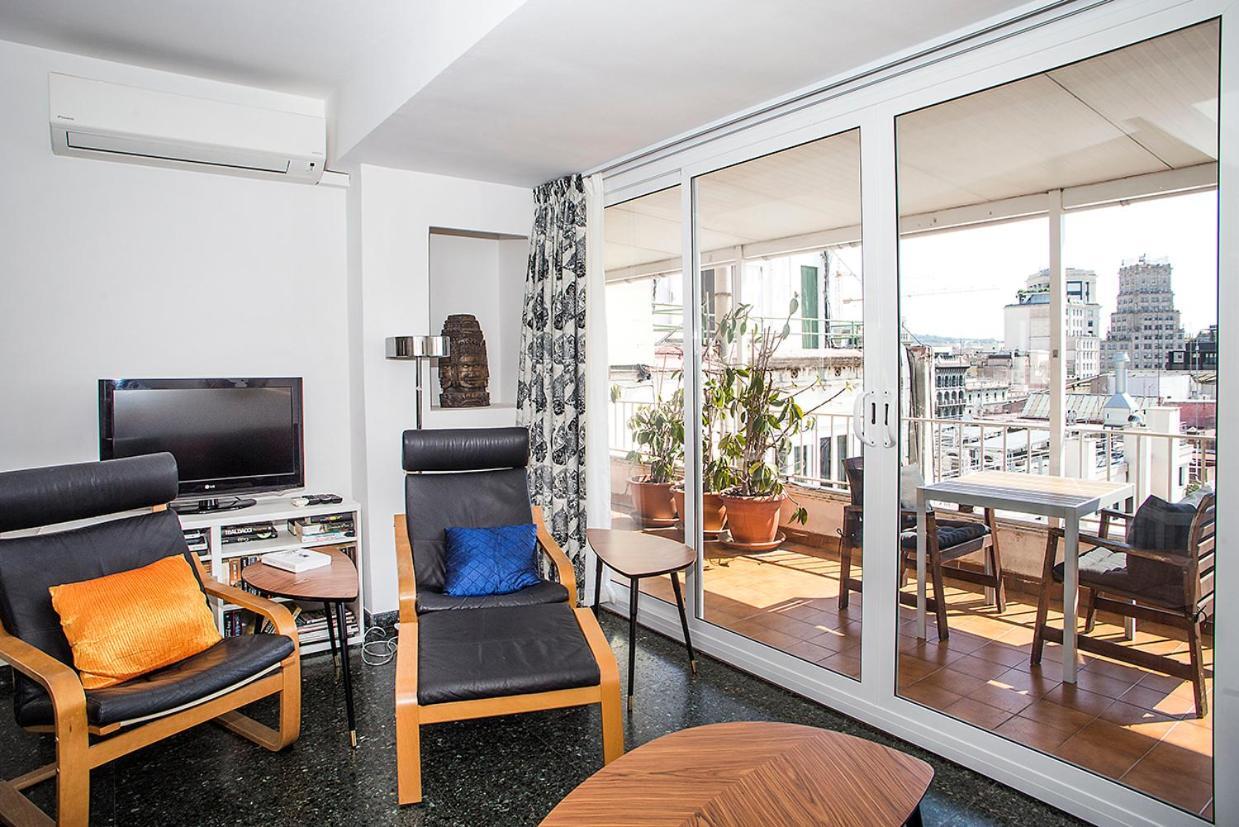 The Gran Via Penthouse Apartment Barcelona Bagian luar foto